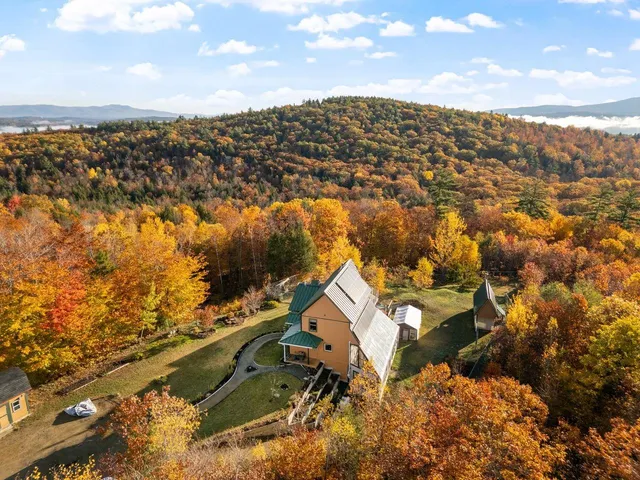 $997,000 | 36 New Road, Meredith, NH 03253