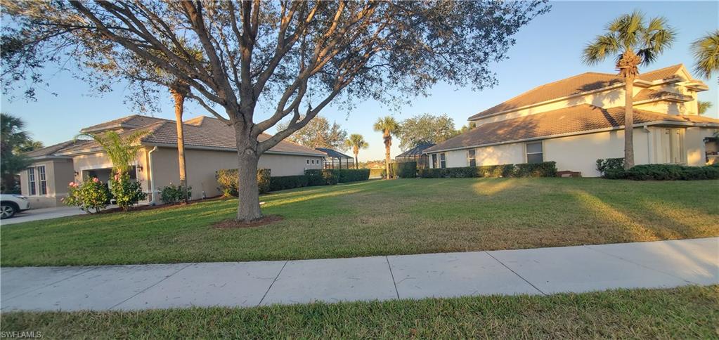 7855 Founders Circle Naples, FL 34104 - Photo 3 of 15 Spacious Right Side Yard