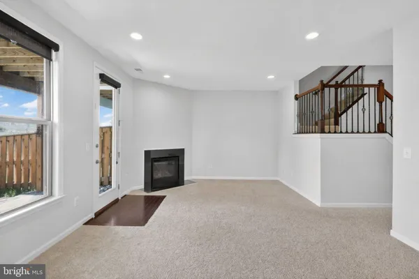 $750,000 | 42410 Dogwood Glen Square, Sterling, VA 20166