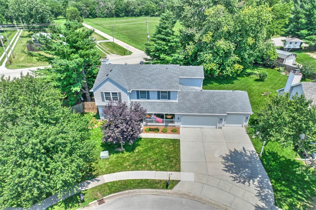 1424 Moundview Place Decatur, IL 62526 - Photo 2 of 43