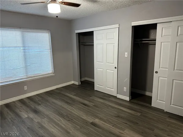 $1,850 | 3915 Calle Tereon, Las Vegas, NV 89103