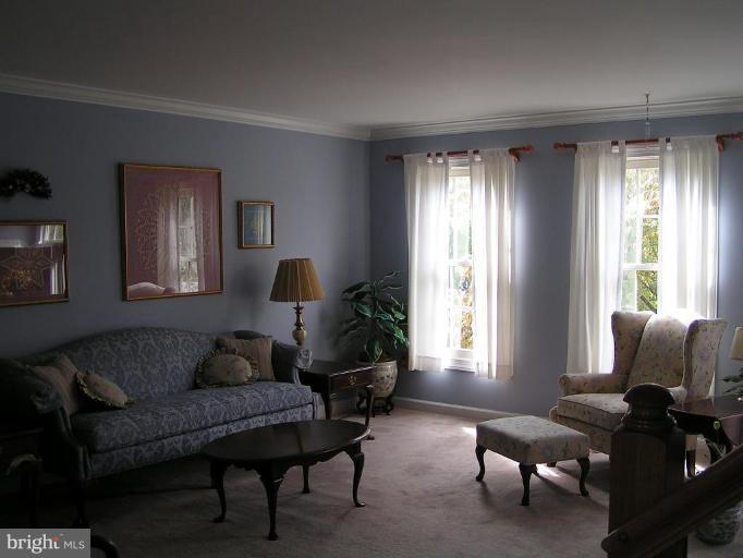 5558 Rivendell Place Frederick, MD 21703 - Photo 4 of 8 Living Room