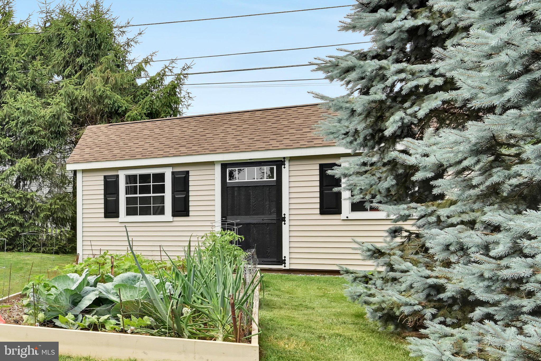 104 Julia Road Ephrata, PA 17522 - Photo 49 of 53 Shed