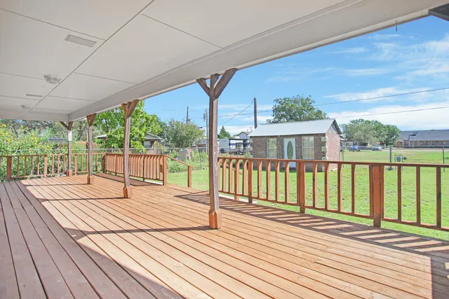 $147,000 | 906 North 3rd Street, Brownfield, TX 79316