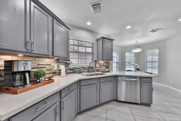 $315,000 | 10018 Amberg Path, Helotes, TX 78023