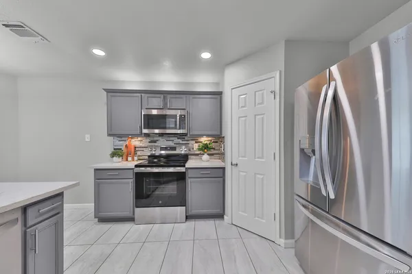 $315,000 | 10018 Amberg Path, Helotes, TX 78023