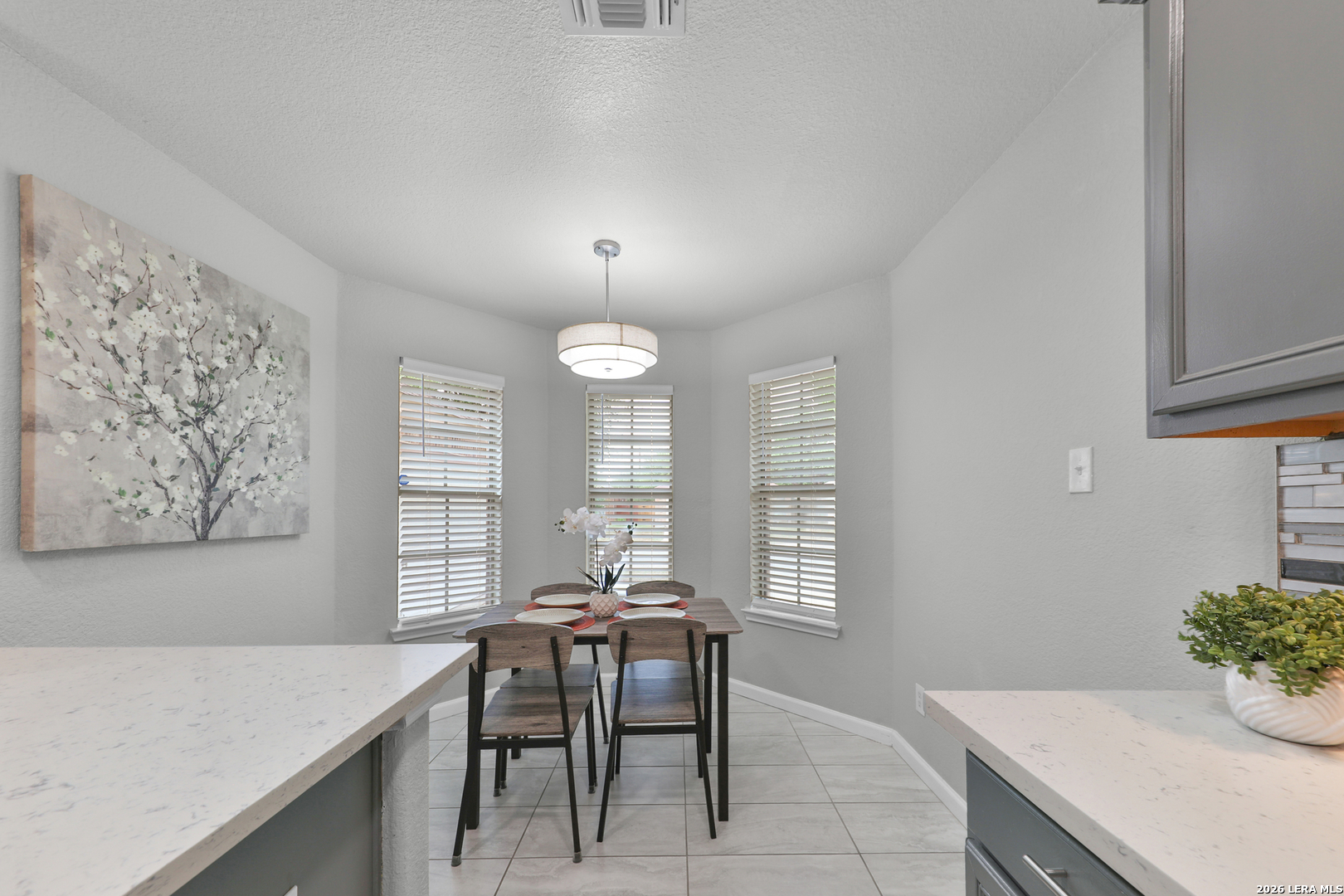 10018 Amberg Path Helotes, TX 78023 - Photo 20 of 44