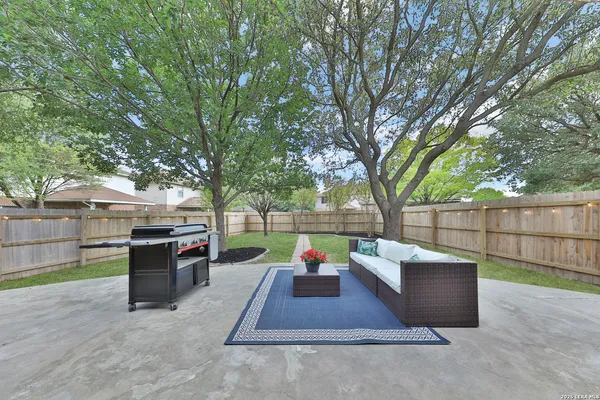 $315,000 | 10018 Amberg Path, Helotes, TX 78023