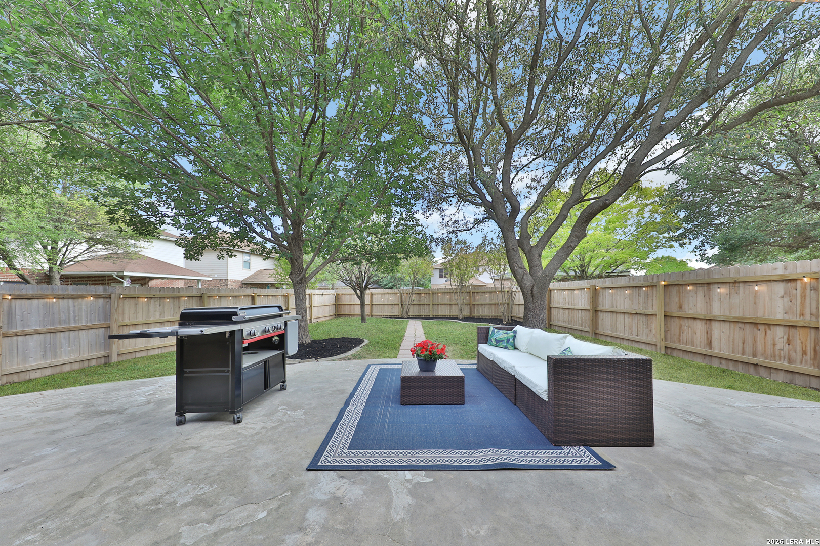 10018 Amberg Path Helotes, TX 78023 - Photo 34 of 44