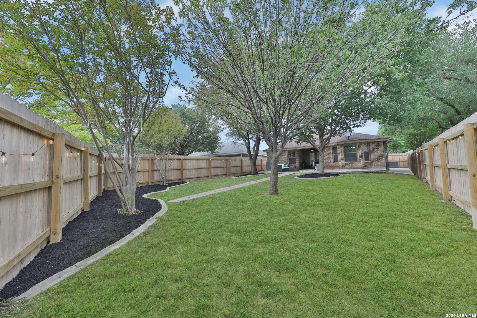 10018 Amberg Path Helotes, TX 78023 - Photo 38 of 44