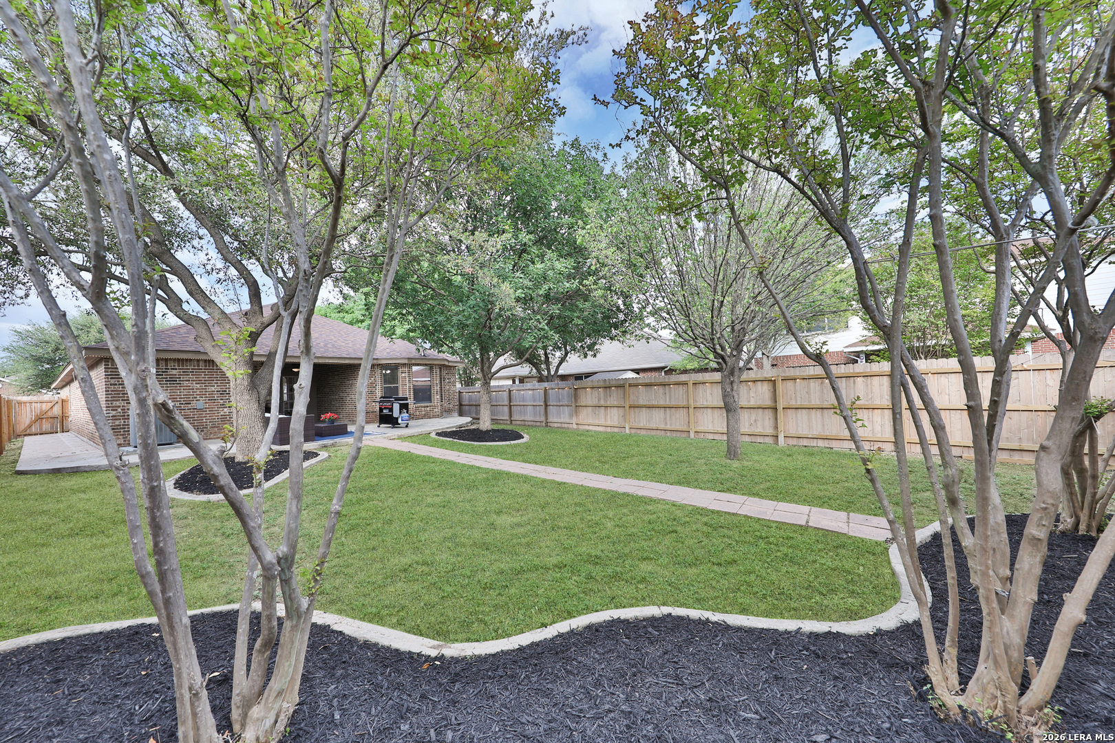 10018 Amberg Path Helotes, TX 78023 - Photo 39 of 44