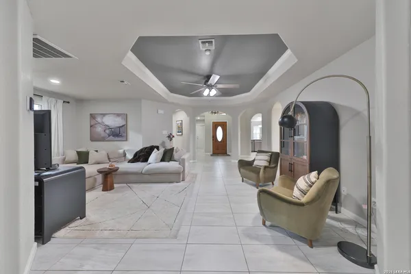 $315,000 | 10018 Amberg Path, Helotes, TX 78023