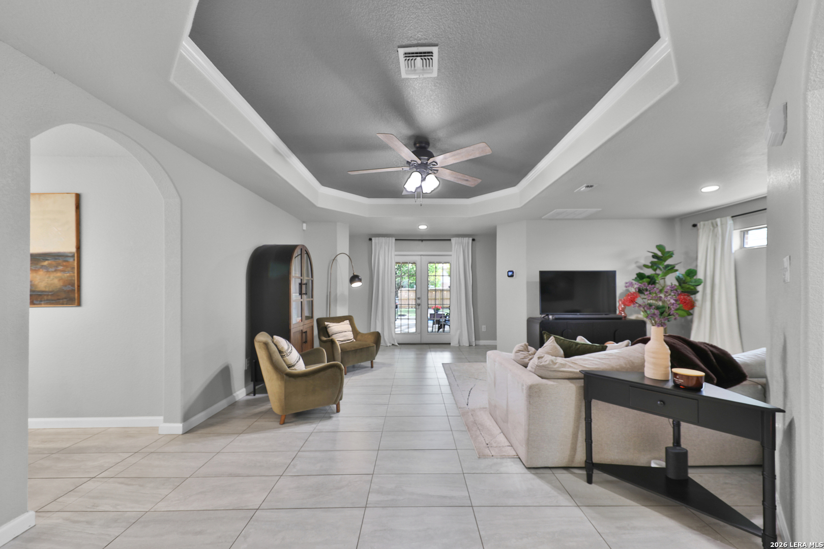 10018 Amberg Path Helotes, TX 78023 - Photo 10 of 44