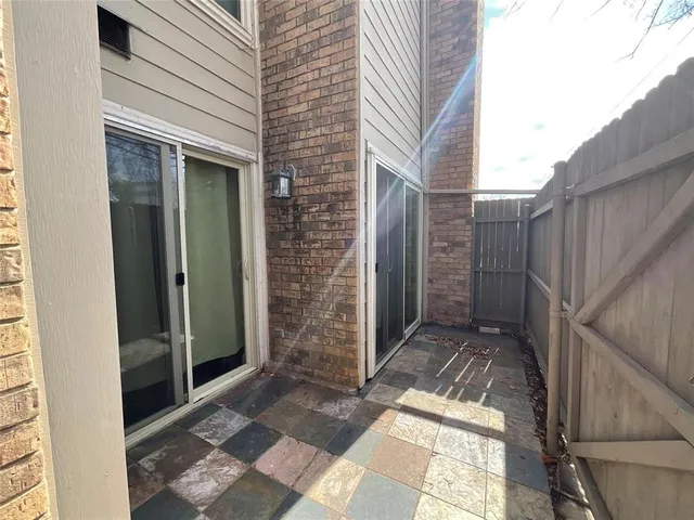 a entryway with sitting area