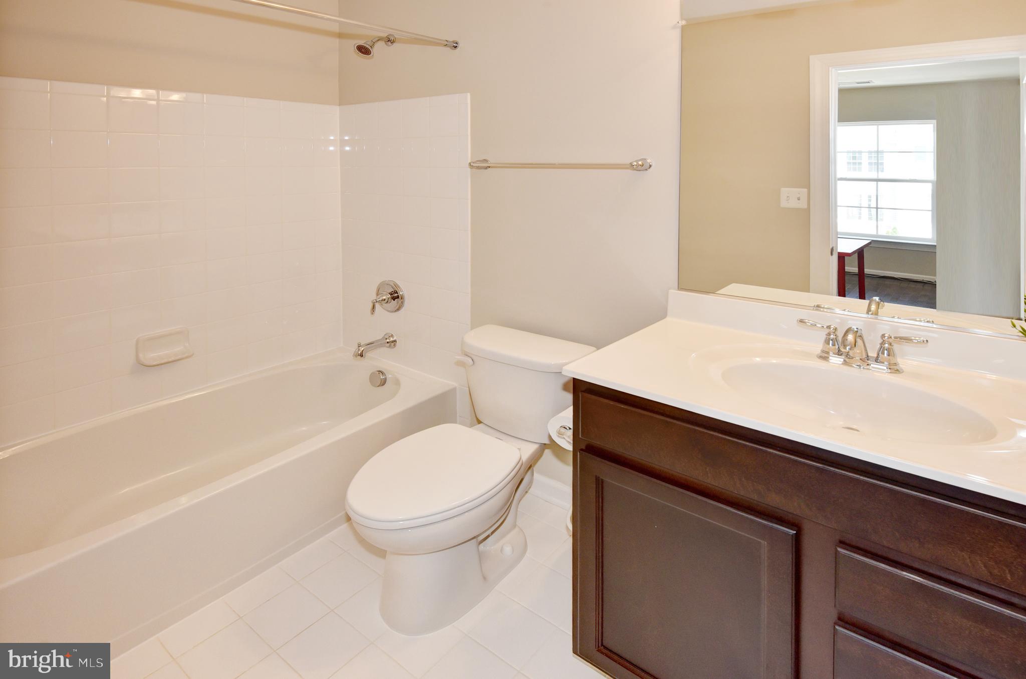 7477 Riding Meadow Way Manassas, VA 20111 - Photo 17 of 28 Gallery Image 17