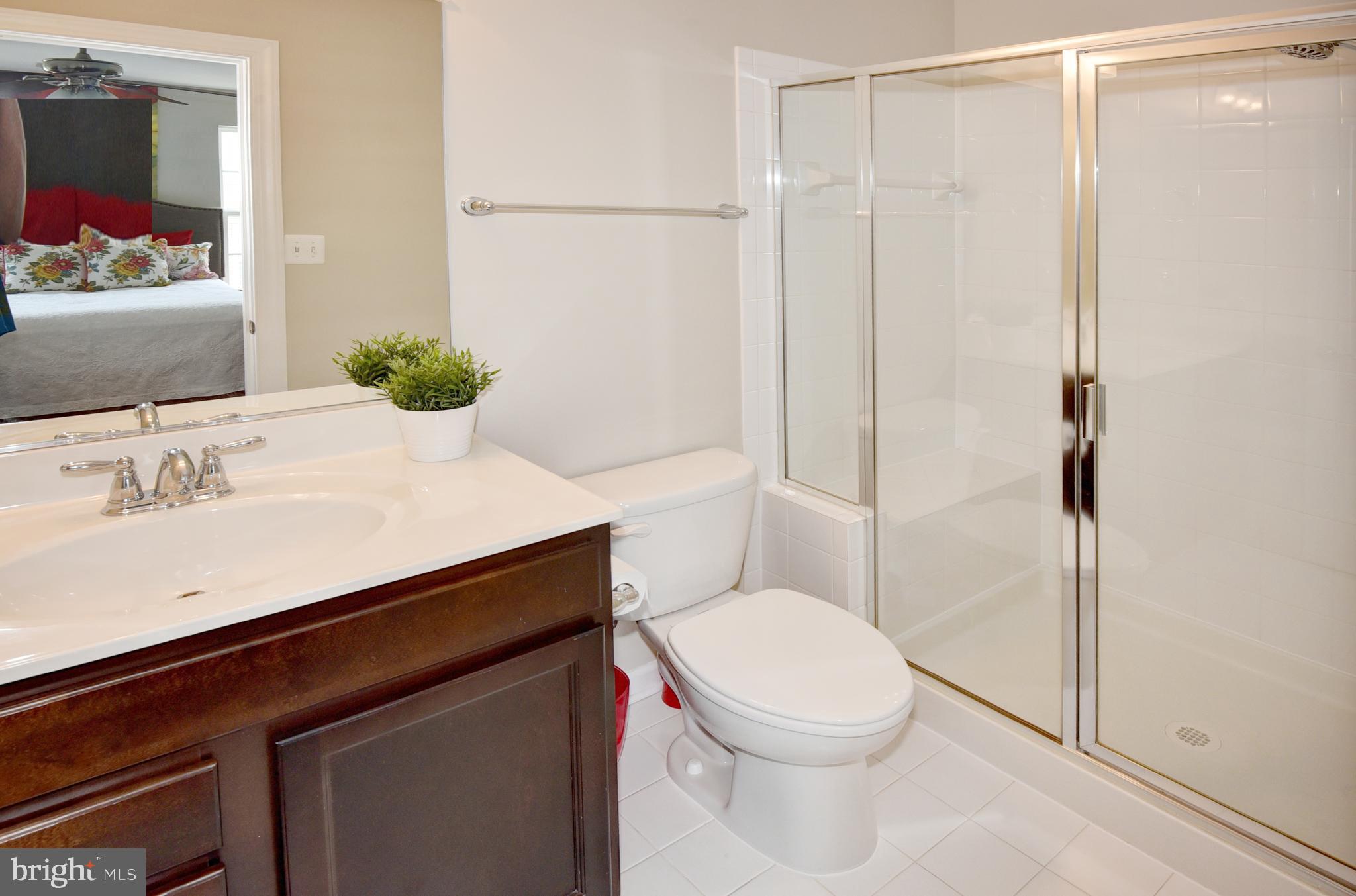 7477 Riding Meadow Way Manassas, VA 20111 - Photo 21 of 28 Master bathroom