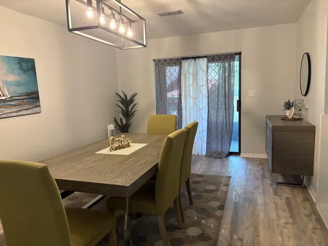 $2,800 | 87 Marina Cove Drive, Niceville, FL 32578