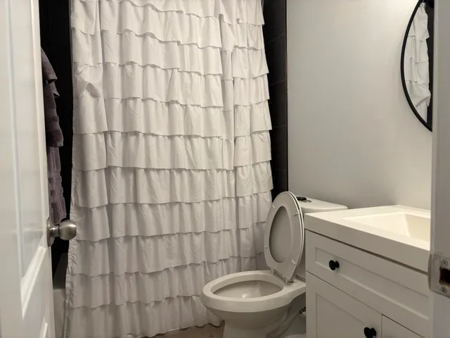 $2,800 | 87 Marina Cove Drive, Niceville, FL 32578