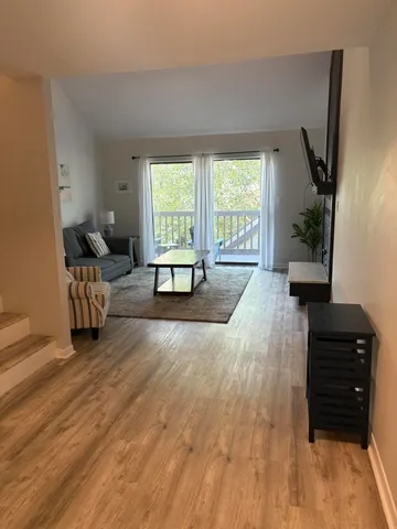 $2,800 | 87 Marina Cove Drive, Niceville, FL 32578