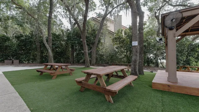 $2,800 | 87 Marina Cove Drive, Niceville, FL 32578