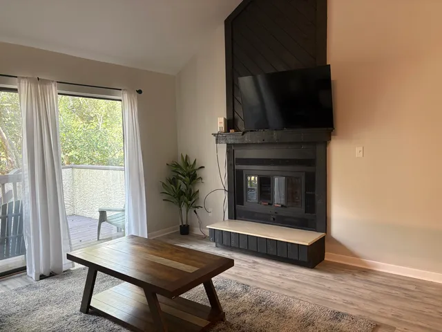 $2,800 | 87 Marina Cove Drive, Niceville, FL 32578