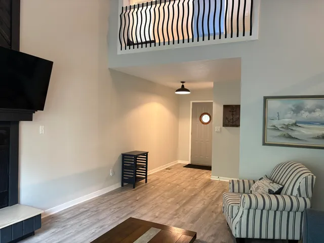 $2,800 | 87 Marina Cove Drive, Niceville, FL 32578