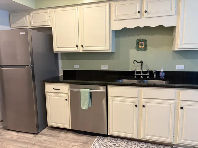 $2,800 | 87 Marina Cove Drive, Niceville, FL 32578