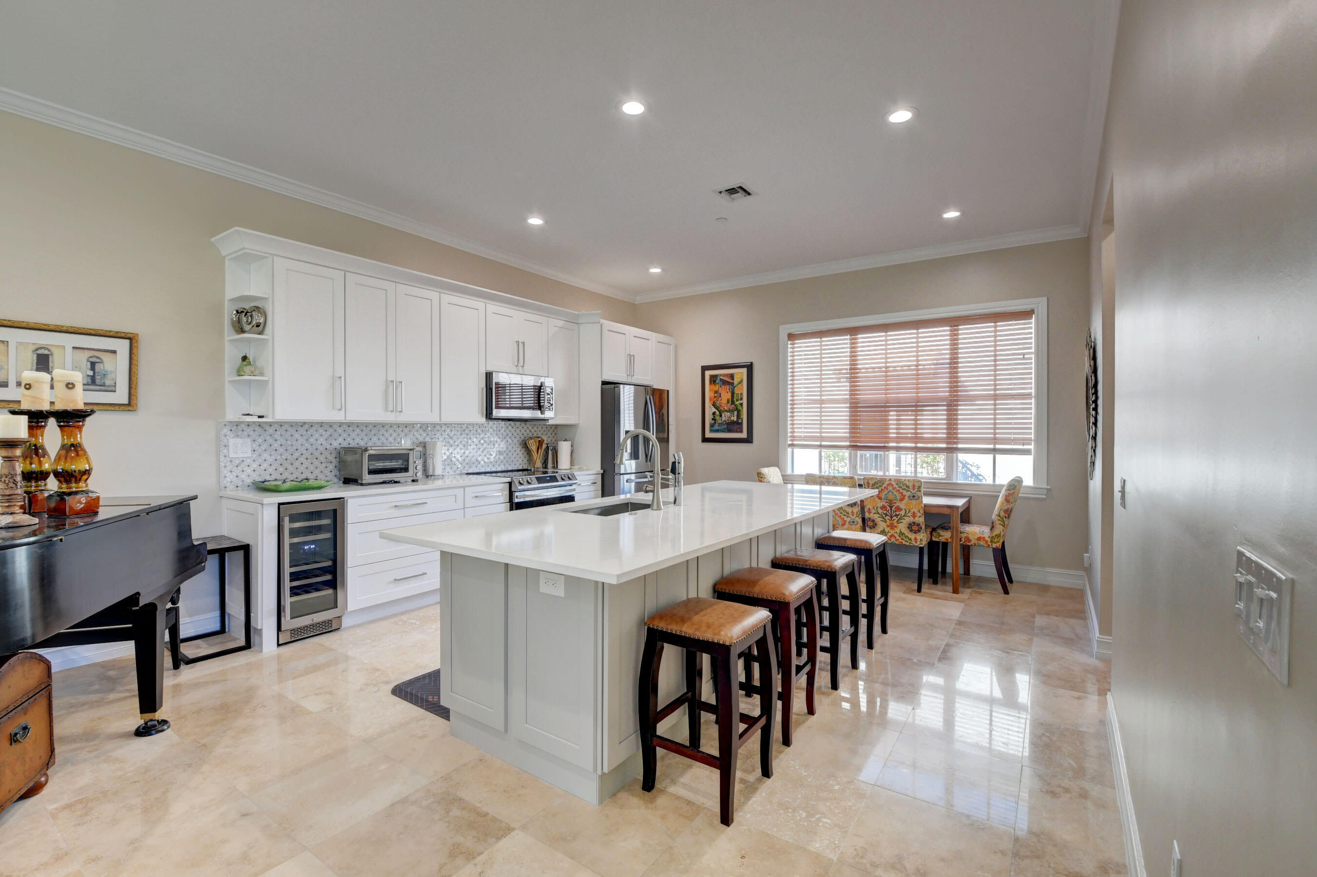 618 Renaissance Way Delray Beach, FL 33483 - Photo 2 of 27 Renaissance Pic Kitchen