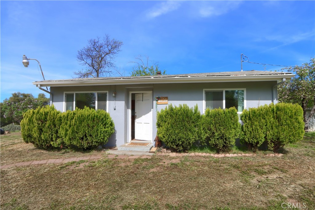 5191 Darrah Road Mariposa, CA 95338 - Photo 23 of 33 Front View