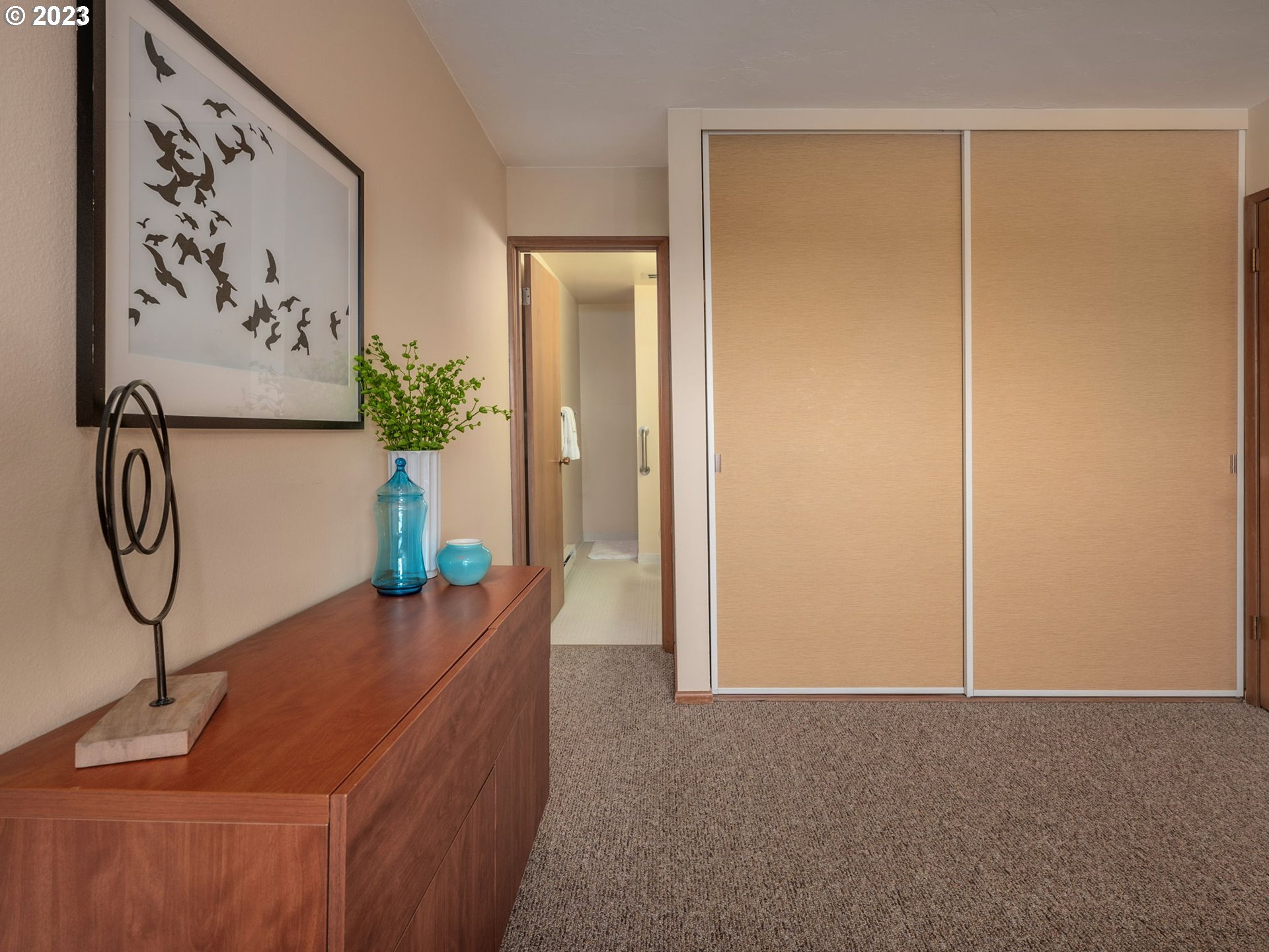 2393 Southwest Park Place, Unit 302 Portland, OR 97205 - Photo 11 of 24