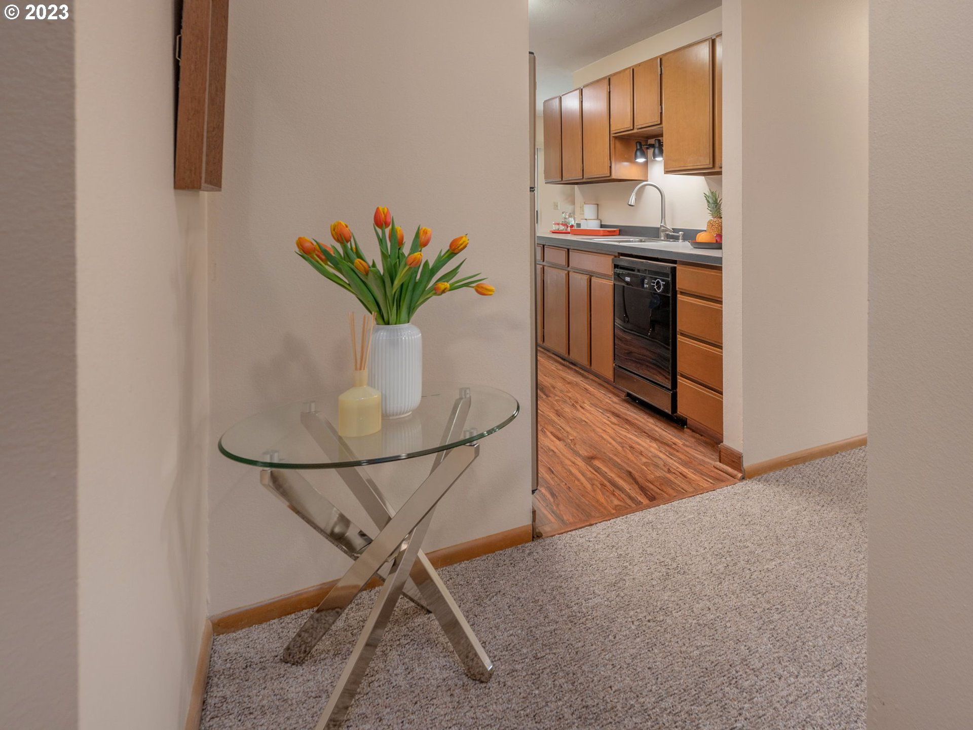 2393 Southwest Park Place, Unit 302 Portland, OR 97205 - Photo 19 of 24