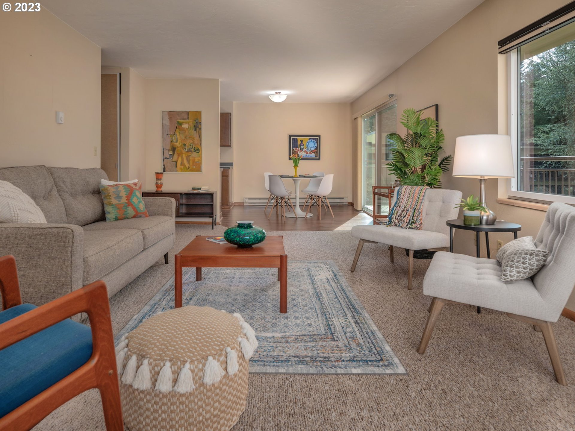 2393 Southwest Park Place, Unit 302 Portland, OR 97205 - Photo 2 of 24