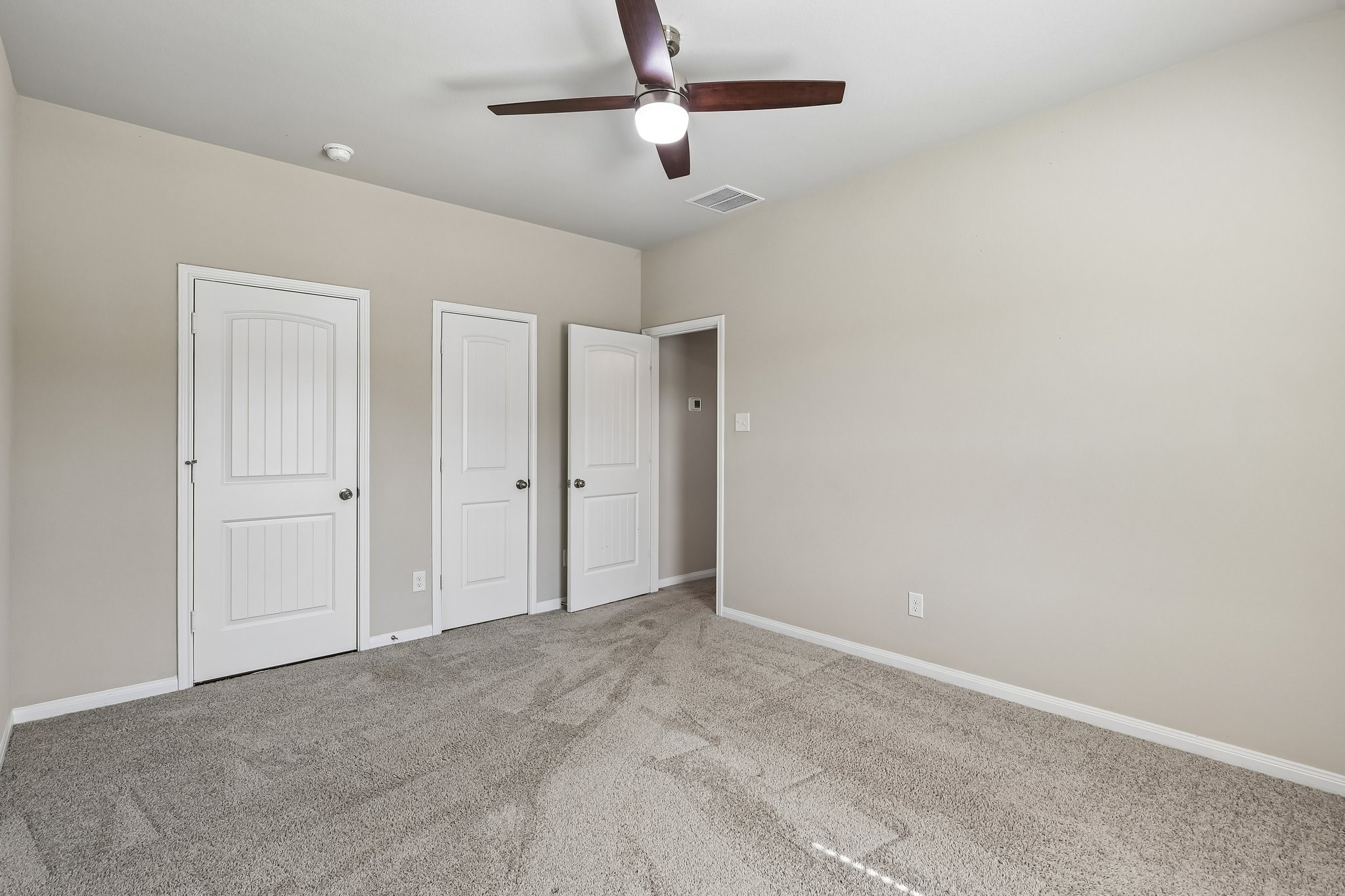 2903 August Mist Court Conroe, TX 77304 - Photo 31 of 40 Bedroom 4