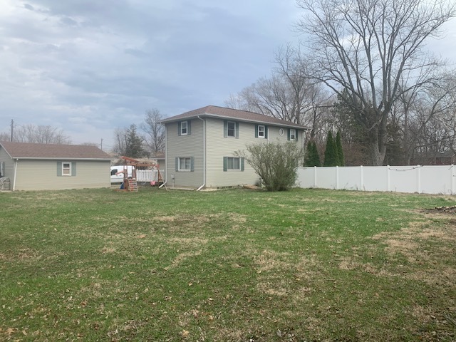 1818 Carr Street Streator, IL 61364 - Photo 38 of 45 a front view of a house with garden