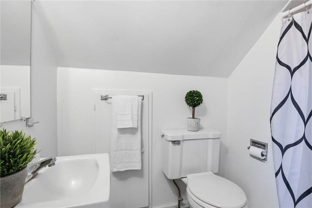 180 Wilshire Road Brighton, NY 14618 - Photo 32 of 39