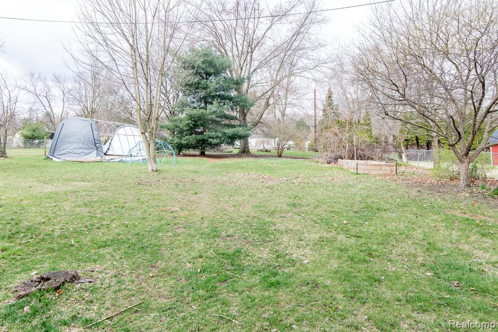 11064 Quirk Road Belleville, MI 48111 - Photo 44 of 49