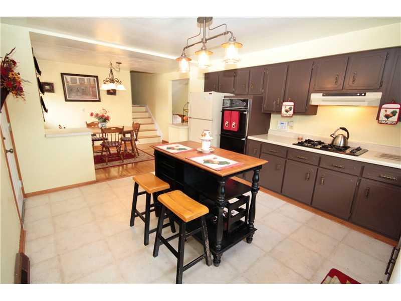 571 Fleming Road Sarver, PA 16055 - Photo 3 of 15 Kitchen.