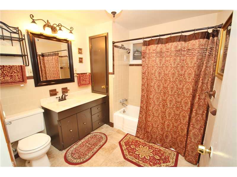 571 Fleming Road Sarver, PA 16055 - Photo 10 of 15 Full Bath.