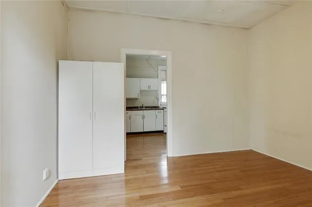 $850 | 418 Octavia Street, Unit 3, New Orleans, LA 70115