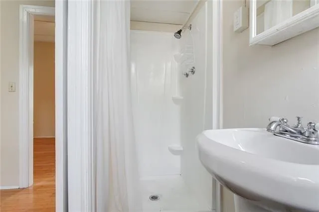 $850 | 418 Octavia Street, Unit 3, New Orleans, LA 70115