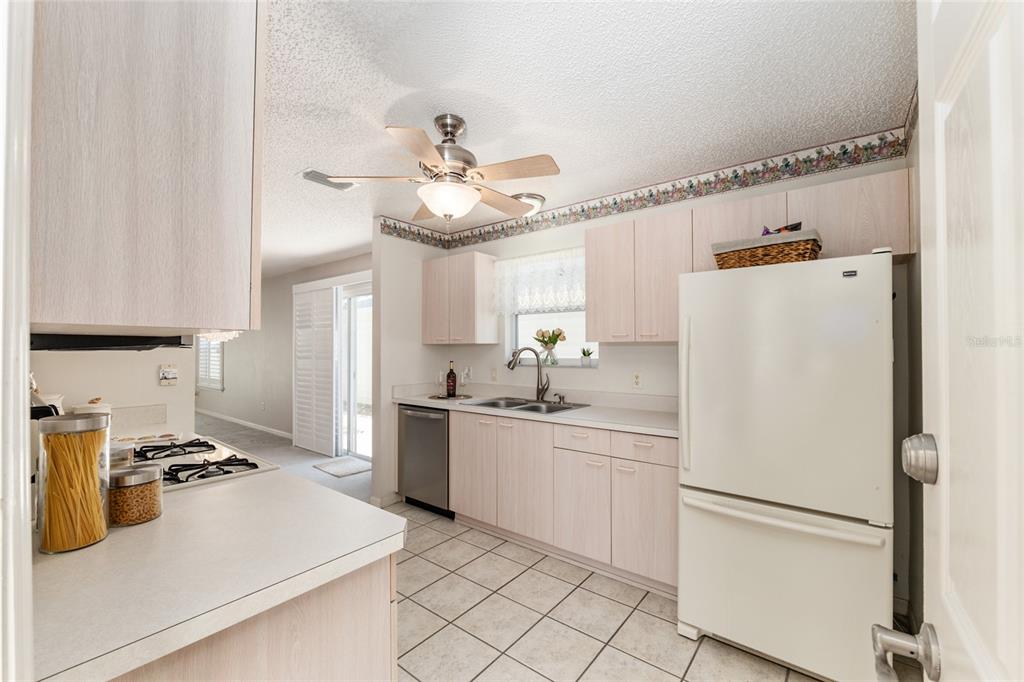1492 Azteca Loop The Villages, FL 32162 - Photo 18 of 48