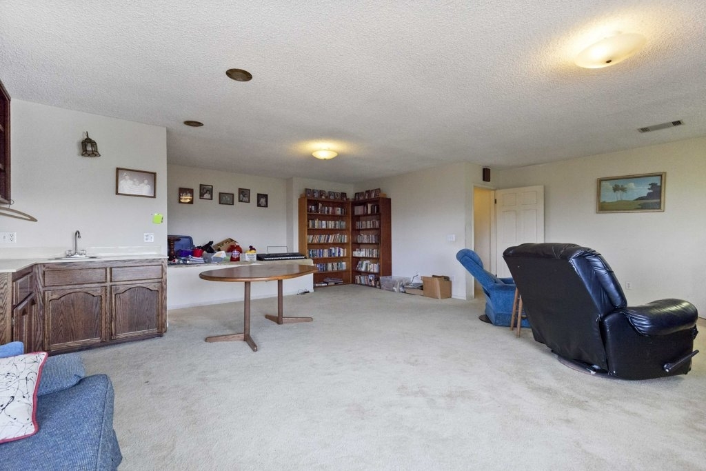 11425 Sierra Rojo Road Valley Center, CA 92082 - Photo 18 of 25 Gallery Image 18