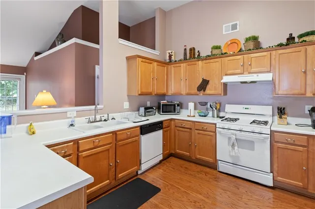 $375,000 | 1055 Chimney Trace Way Southeast, Lawrenceville, GA 30045