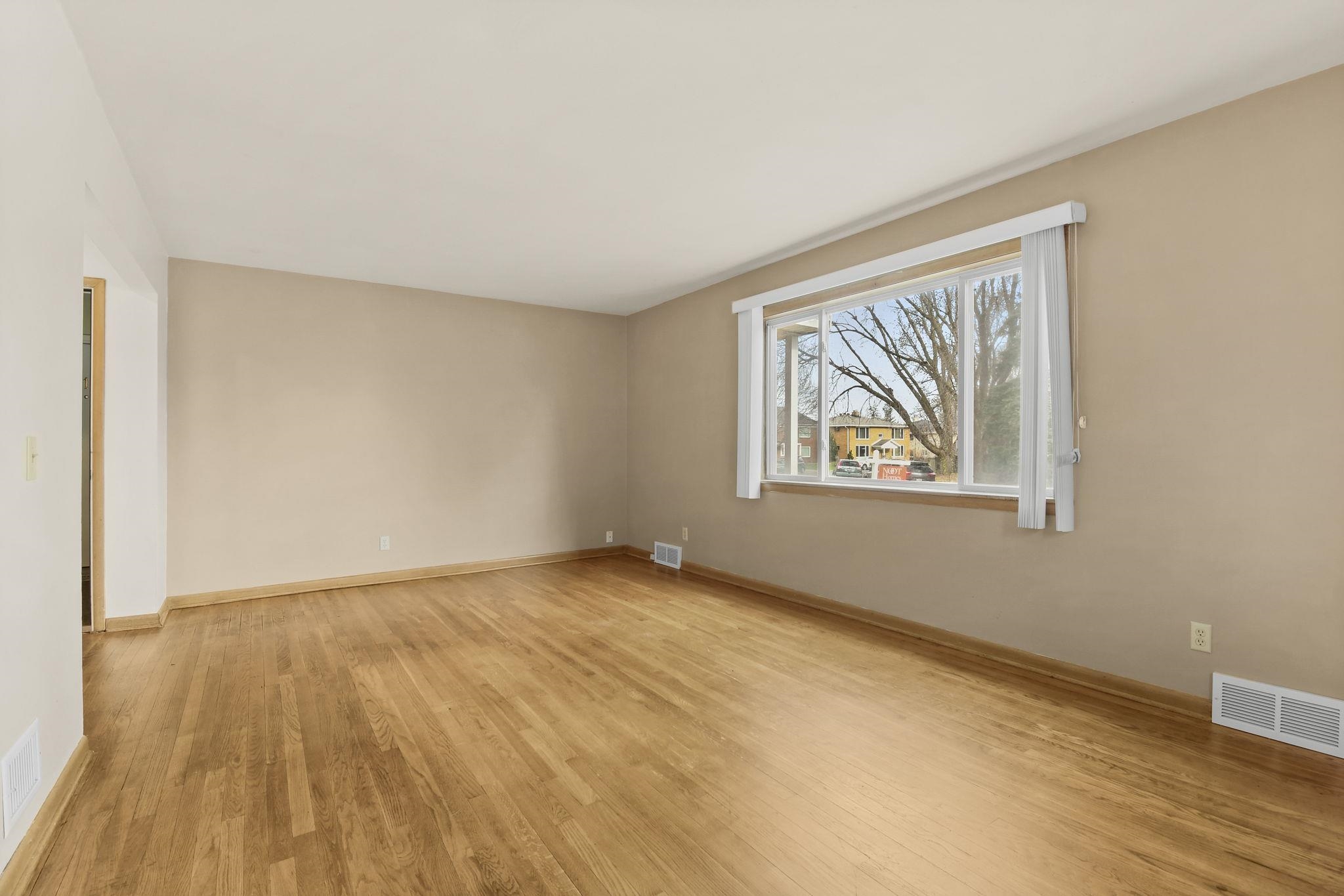 426 Rushmore Lane, Unit 3 Madison, WI 53711 - Photo 9 of 19