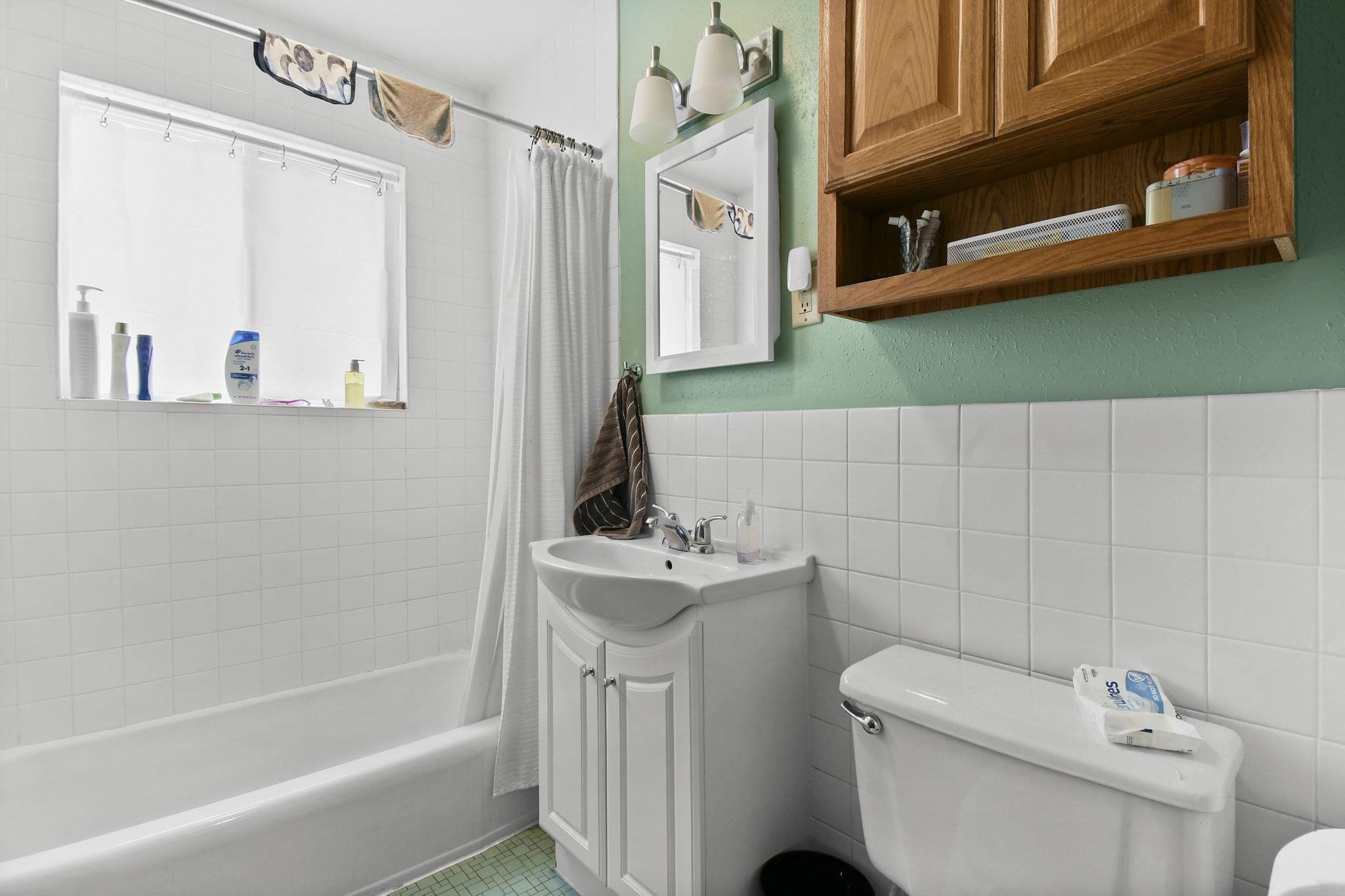 426 Rushmore Lane, Unit 3 Madison, WI 53711 - Photo 10 of 19