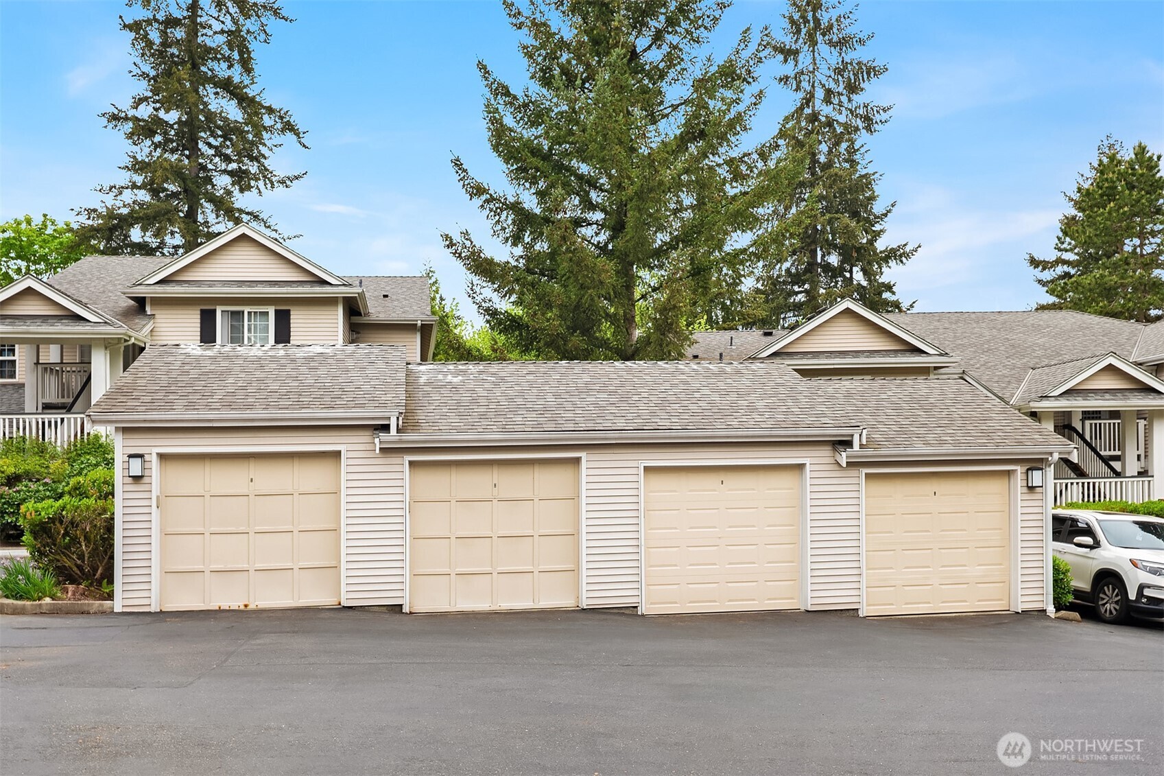 12105 Northeast 171st Place, Unit A302 Bothell, WA 98011 - Photo 15 of 18