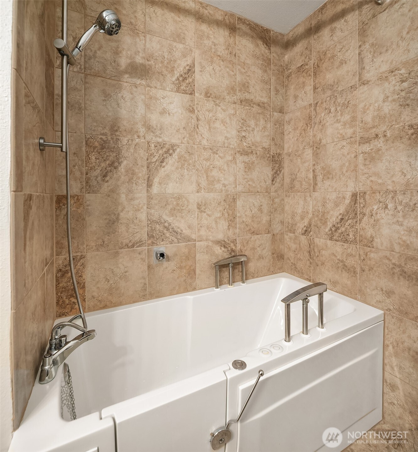 12105 Northeast 171st Place, Unit A302 Bothell, WA 98011 - Photo 10 of 18