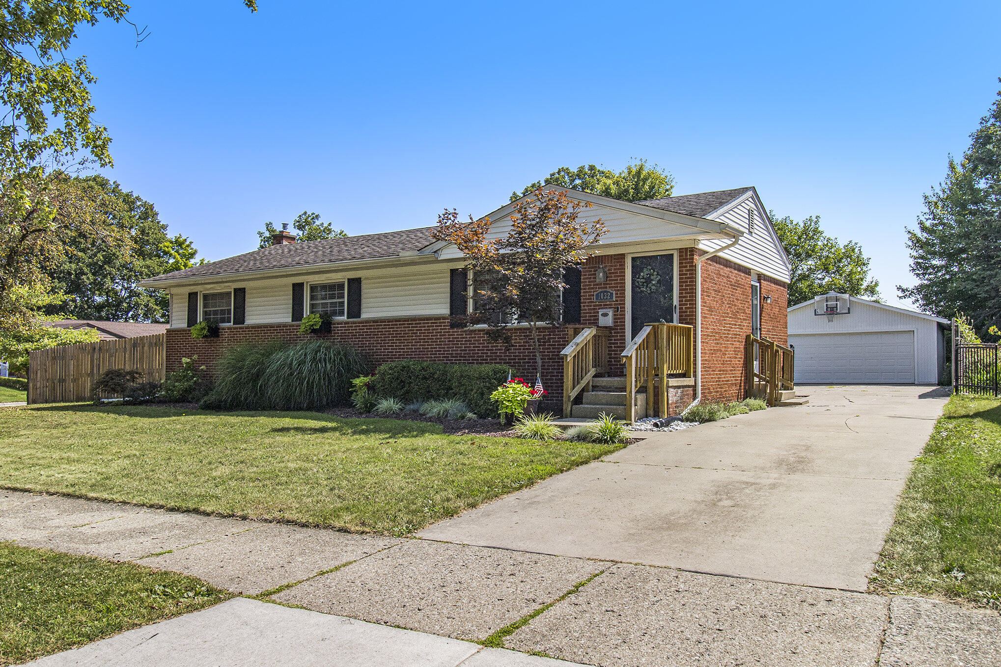 1032 Watson Road Saline, MI 48176 - Photo 38 of 38 Front