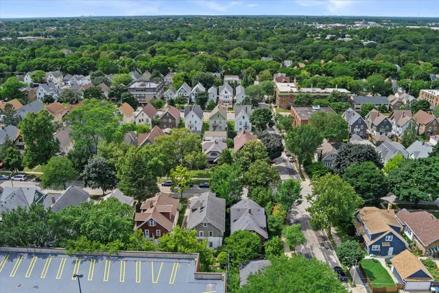 $276,900 | 3374 North Cramer Street, Milwaukee, WI 53211