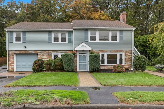 $849,000 | 12 Mansfield Street, Peabody, MA 01960